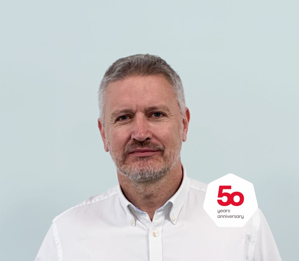 Portræt af Anthony Jenks Managing Director of EOS Solutions, UK