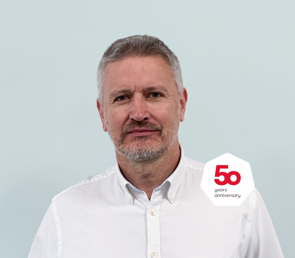 Portræt af Anthony Jenks Managing Director of EOS Solutions, UK