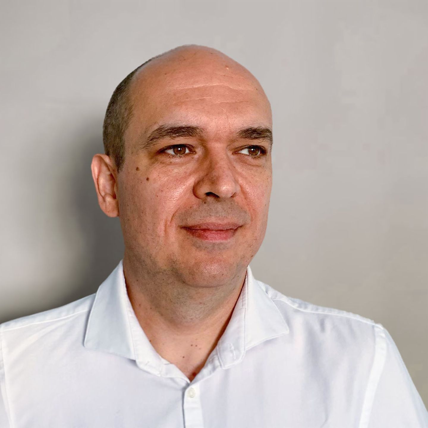 Et portræt af Cristian Musat, administrerende direktør i EOS International BVG samt hjernen bag Kollecto+-projektet.
